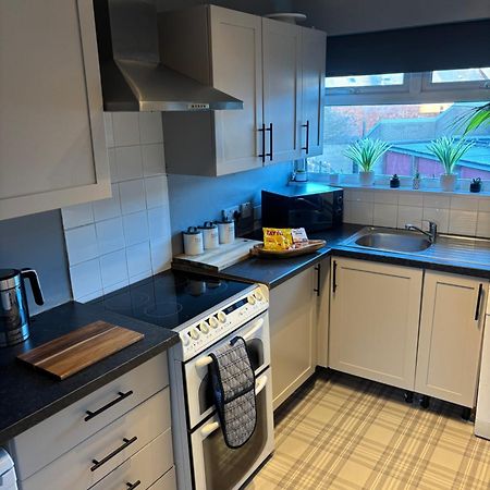 Fantastic Full 3 Bedroom Modern Apartment Belfast Eksteriør billede