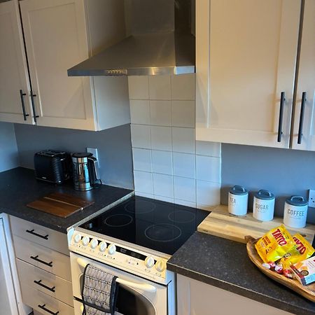 Fantastic Full 3 Bedroom Modern Apartment Belfast Eksteriør billede