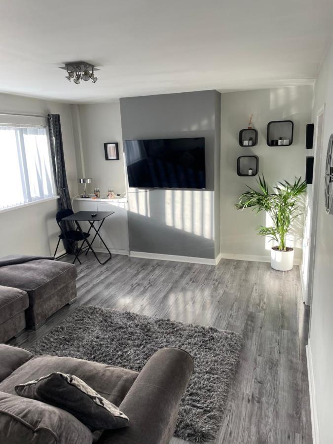 Fantastic Full 3 Bedroom Modern Apartment Belfast Eksteriør billede